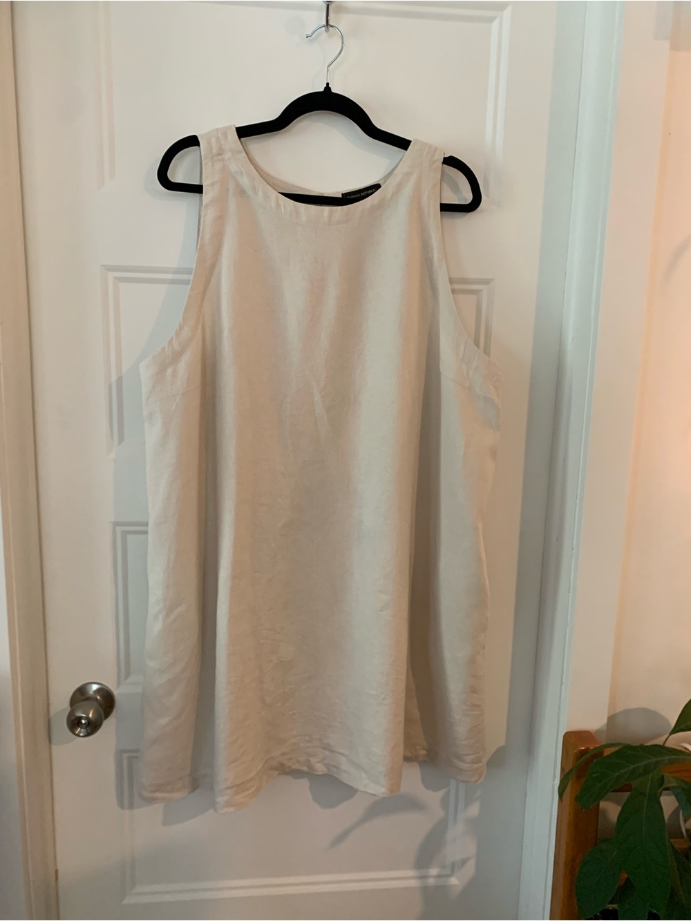 Banana Republic, Women's beige linen  Lightweight dress